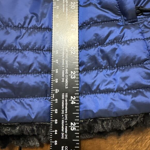 North Face Vest Womens Medium Black Reversible Puffer Teddy Mossbud Jacket Fuzzy - Picture 4 of 10